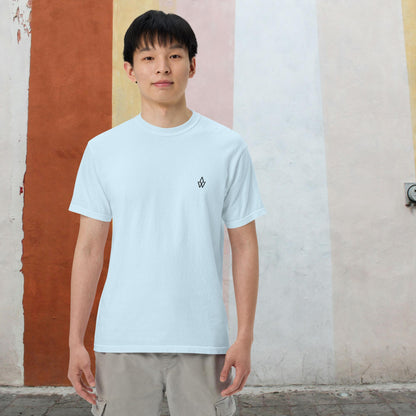 Unisex t-shirt pattern with a loose and boxy fit