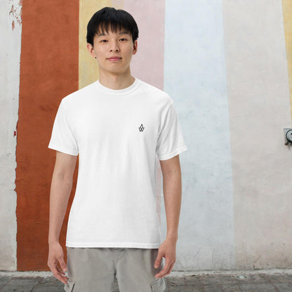 Unisex t-shirt pattern with a loose and boxy fit